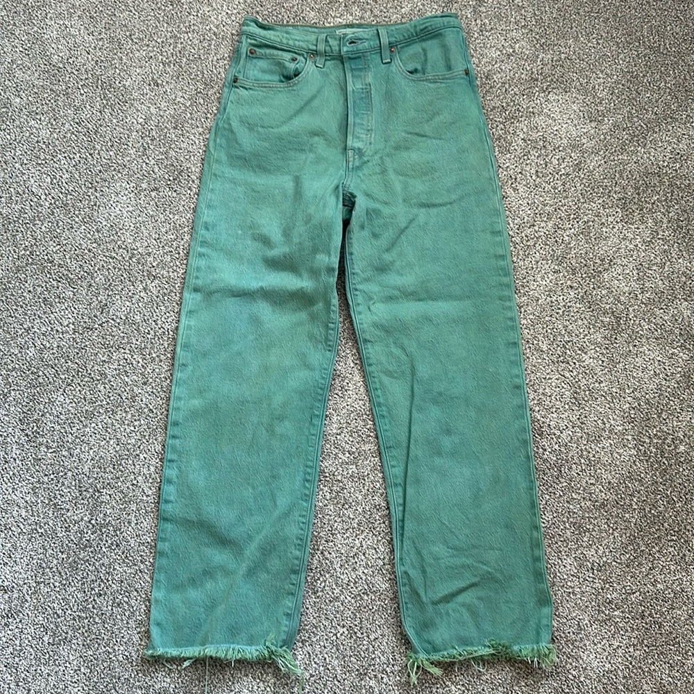 Levi’s Ribcage straight ankle jeans size 30